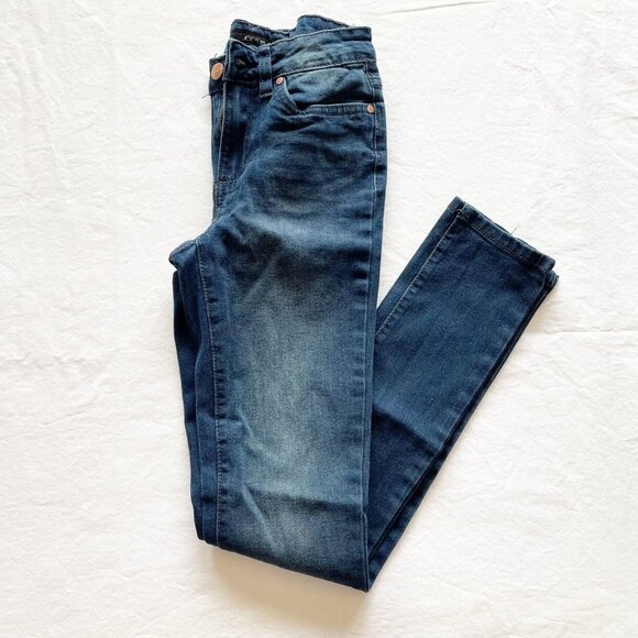 Joe's Jeans Other - Joe's Jeans Dark Wash Denim Jeans Size 14